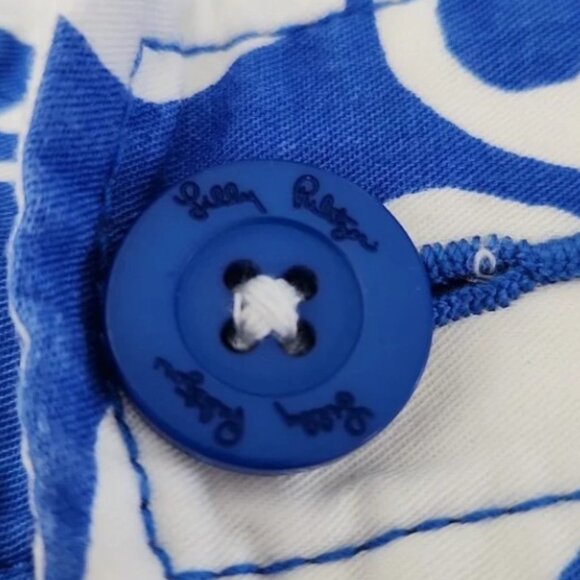 Lily Pulitzer "The Walsh" shorts - Picture 2 of 5